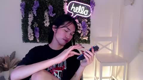    online show from March 2025 02:01:02 AM