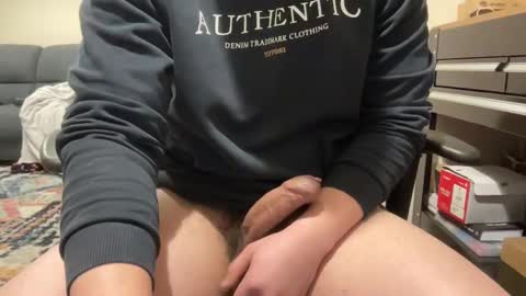 yoursexydaddy692 online show from March 2025 06:19:01 PM