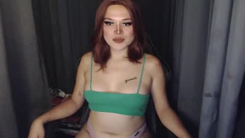 Snapshot of yoursexytowngirl chatting on October 2025 03:42:01 AM LALA online show from October 2025 03:42:01 AM