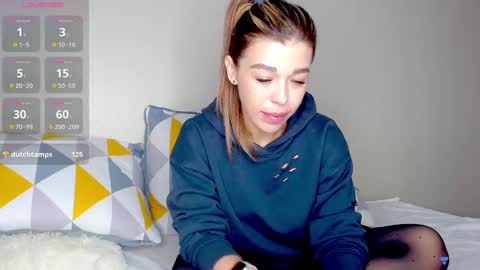 yoursoul_mila online show from January 2025 11:23:02 AM