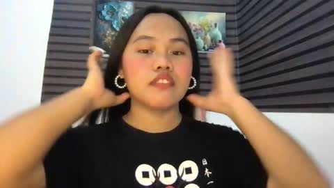 Snapshot of yourspecialgirl_rhea chatting on May 2026 12:35:02 PM yourspecialgirl_rhea online show from May 2026 12:35:02 PM