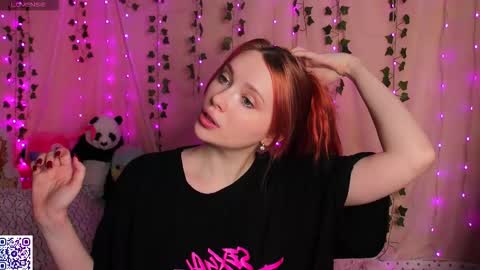 Im Ani online show from November 2025 01:06:02 PM