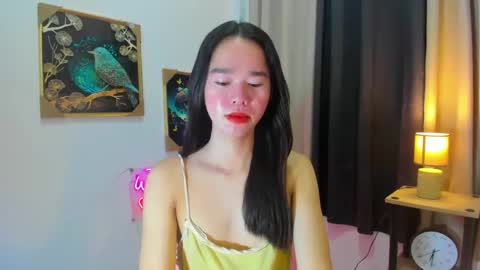 Snapshot of yourtinybunny chatting on April 2026 10:30:02 AM yourtinybunny online show from April 2026 10:30:02 AM