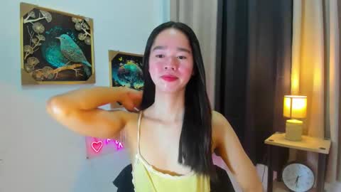 Snapshot of yourtinybunny chatting on April 2026 10:35:02 AM yourtinybunny online show from April 2026 10:35:02 AM