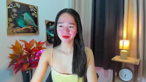 Snapshot of yourtinybunny chatting on April 2026 10:24:02 AM yourtinybunny online show from April 2026 10:24:02 AM