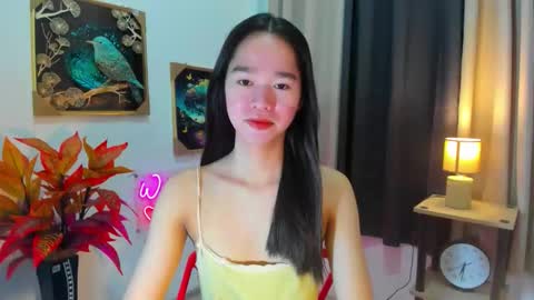 Snapshot of yourtinybunny chatting on April 2026 10:31:01 AM yourtinybunny online show from April 2026 10:31:01 AM