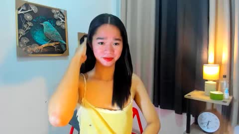 Snapshot of yourtinybunny chatting on May 2026 10:32:01 AM yourtinybunny online show from May 2026 10:32:01 AM