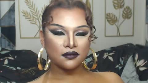 Snapshot of yourtrannyqueenxxx chatting on April 2026 11:50:01 PM Anastacia Grey online show from April 2026 11:50:01 PM