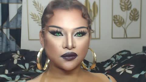 Snapshot of yourtrannyqueenxxx chatting on April 2026 10:12:02 PM Anastacia Grey online show from April 2026 10:12:02 PM