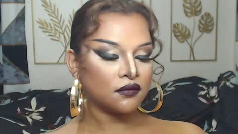 Snapshot of yourtrannyqueenxxx chatting on April 2026 02:27:02 AM Anastacia Grey online show from April 2026 02:27:02 AM