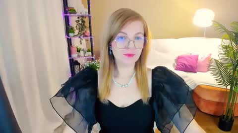 Alice online show from October 2025 04:13:01 AM