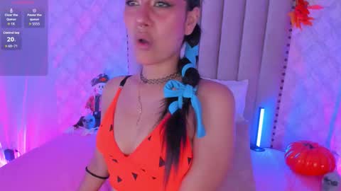 Snapshot of yourwishisme_val chatting on October 2025 03:51:02 AM Val online show from October 2025 03:51:02 AM