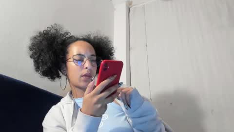 Snapshot of youwishtobeme chatting on February 2025 12:38:02 AM elizabeth ju online show from February 2025 12:38:02 AM