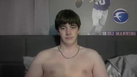 YoungPhysique05 online show from October 2025 03:25:02 AM