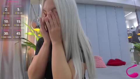 Crazy P online show from October 2025 05:41:02 AM