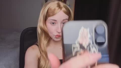 Misa online show from October 2025 04:39:02 PM