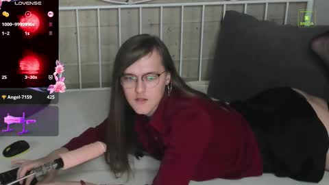 Yuko online show from November 2025 09:15:01 PM