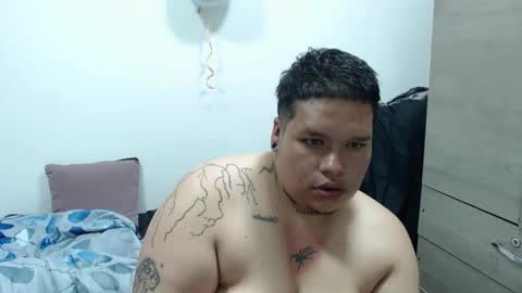 Snapshot of yulian_bigclit07 chatting on May 2026 02:28:02 AM Yulian online show from May 2026 02:28:02 AM