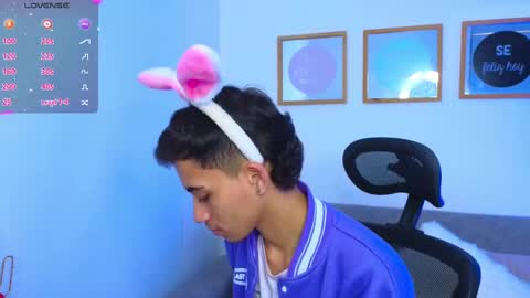 yulian_vasquez online show from September 2025 12:26:01 PM