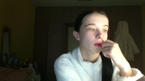 Yuliia online show from February 2026 05:55:02 AM