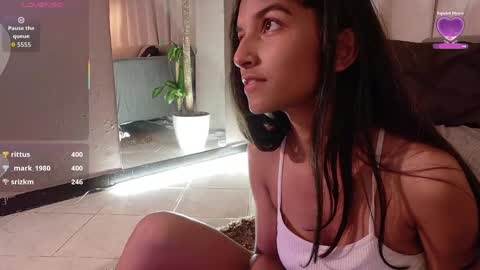 yuliethpetite online show from October 2025 11:48:02 PM