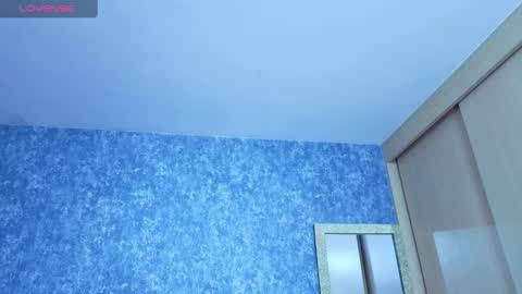 Snapshot of yulissa_girls chatting on September 2025 04:30:01 PM yulissa_girls online show from September 2025 04:30:01 PM