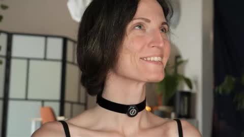 yulla dao online show from October 2025 04:48:01 PM