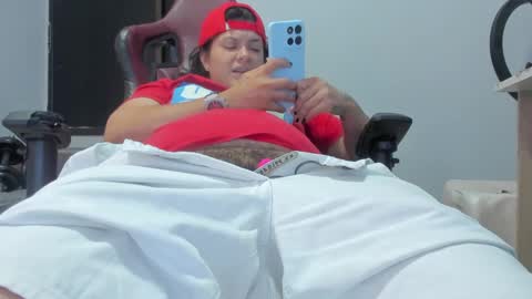 Snapshot of yumandsay chatting on September 2025 02:28:02 PM Snowflake online show from September 2025 02:28:02 PM