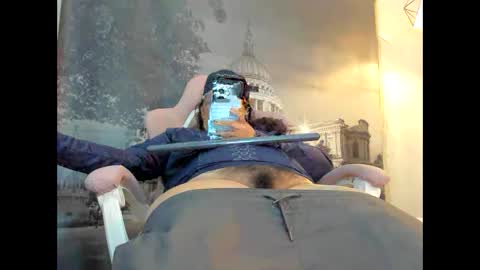 Snapshot of yumandsay chatting on October 2025 02:31:01 AM Snowflake online show from October 2025 02:31:01 AM