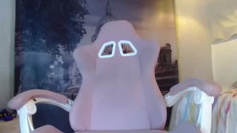 Snapshot of yumandsay chatting on November 2025 03:59:01 PM Snowflake online show from November 2025 03:59:01 PM