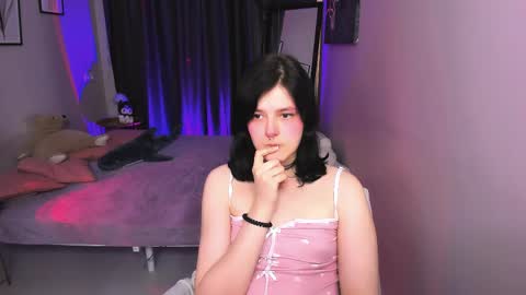 Yumi online show from April 2026 01:44:01 PM