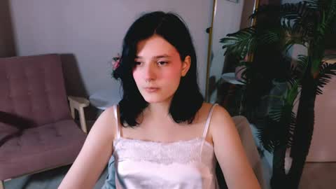 Yumi online show from April 2026 01:38:01 PM