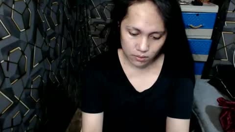 yumi online show from October 2025 02:05:01 PM