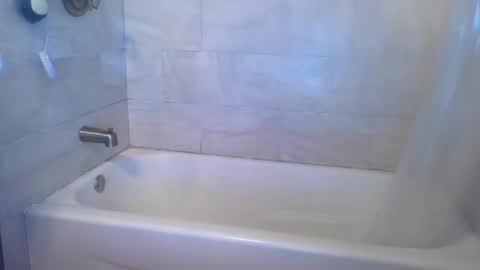 Snapshot of yumiepussyy chatting on January 2026 10:24:02 PM Payton kelly online show from January 2026 10:24:02 PM