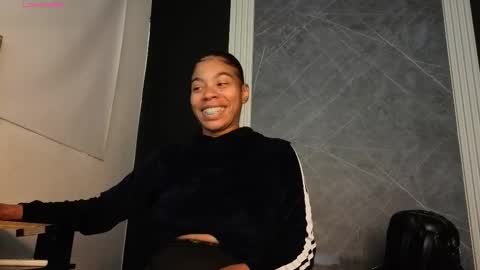 Yummyduo online show from November 2025 12:06:01 PM