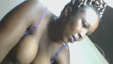 yummytitiess online show from November 2025 09:08:01 PM