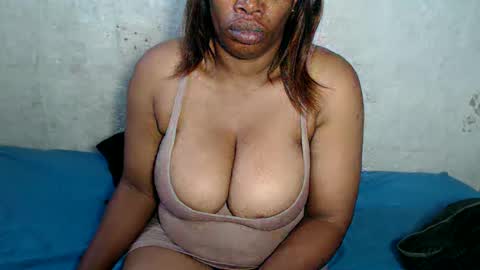 yummytittsxx online show from January 2025 04:55:01 AM