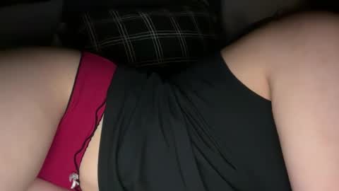 Snapshot of yummyybby chatting on November 2025 09:19:02 AM yummyybby online show from November 2025 09:19:02 AM