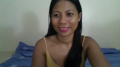 yuna_05 online show from January 2026 04:43:02 PM