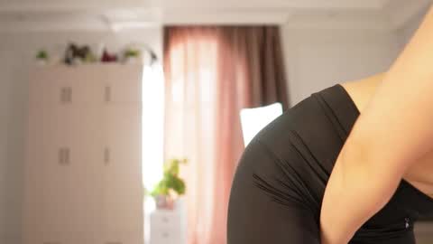 yuna_leen online show from October 2025 05:28:01 AM