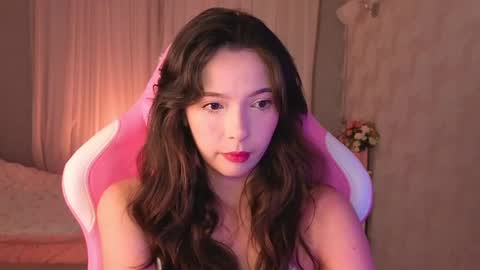 Snapshot of yuna_sunshy chatting on June 2026 10:45:02 PM Yuna online show from June 2026 10:45:02 PM