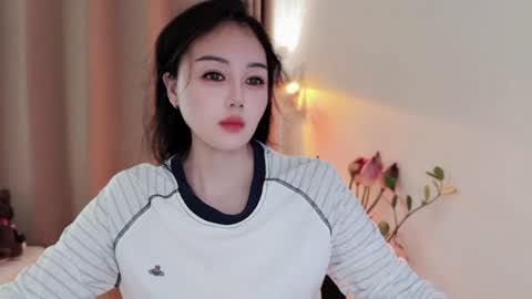 Snapshot of yuner0715 chatting on July 2026 05:00:01 AM YunEr online show from July 2026 05:00:01 AM
