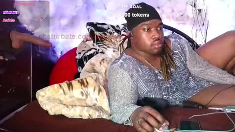 Snapshot of yungbbcbro chatting on January 2025 07:06:02 AM Octavian online show from January 2025 07:06:02 AM