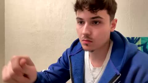 Snapshot of yungstudbev chatting on December 2024 04:43:01 AM yungstudbev online show from December 2024 04:43:01 AM