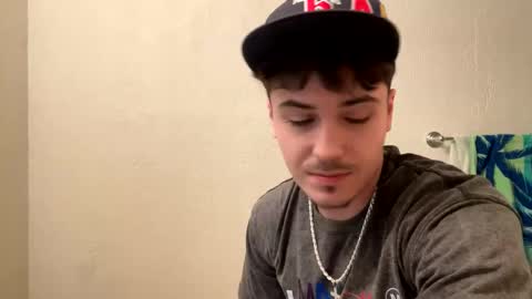 Snapshot of yungstudbev chatting on December 2024 06:09:02 AM yungstudbev online show from December 2024 06:09:02 AM