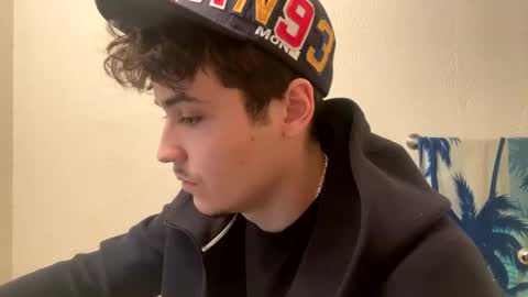 Snapshot of yungstudbev chatting on February 2025 03:41:01 AM yungstudbev online show from February 2025 03:41:01 AM