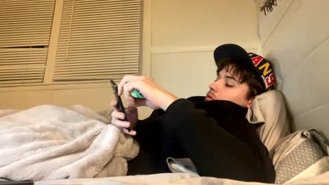 Snapshot of yungstudbev chatting on February 2025 10:39:01 PM yungstudbev online show from February 2025 10:39:01 PM