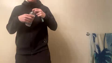 Snapshot of yungstudbev chatting on February 2025 03:22:01 AM yungstudbev online show from February 2025 03:22:01 AM