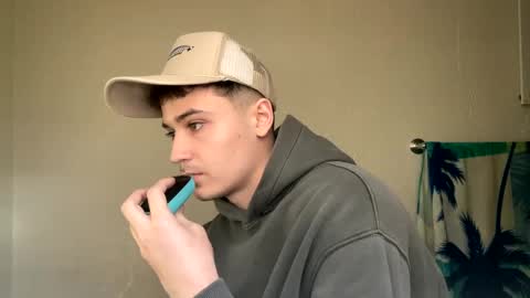 Snapshot of yungstudbev chatting on February 2025 09:09:01 PM yungstudbev online show from February 2025 09:09:01 PM