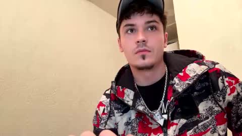 Snapshot of yungstudbev chatting on September 2025 03:40:01 AM yungstudbev online show from September 2025 03:40:01 AM